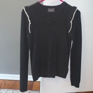 Leo and Sage XS sweater
